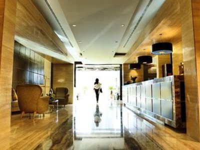 Dubai Marriott Harbour Hotel & Suites in Dubai, Dubai Lounge/Empfang