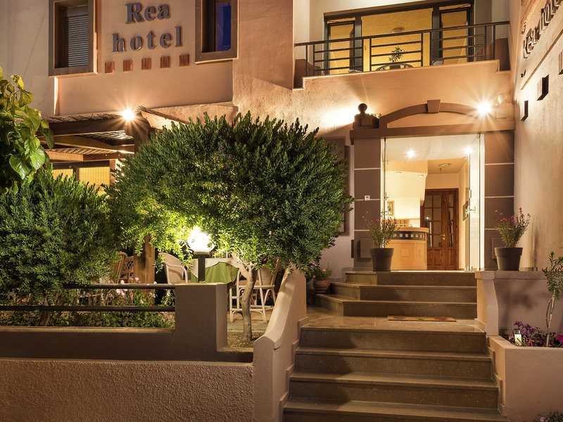 Rea Hotel & Studios in Paleochora, Chania (Kreta) Außenaufnahme