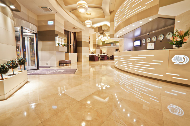 Doubletree Hilton-Unirii Squar in Bukarest, Bukarest-Otopeni (Rum�nien) Lounge/Empfang