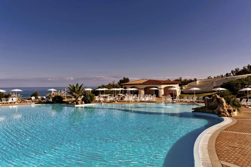 Golfo dell'Asinara Resort in Marina di Sorso, Olbia,Sardinien Pool
