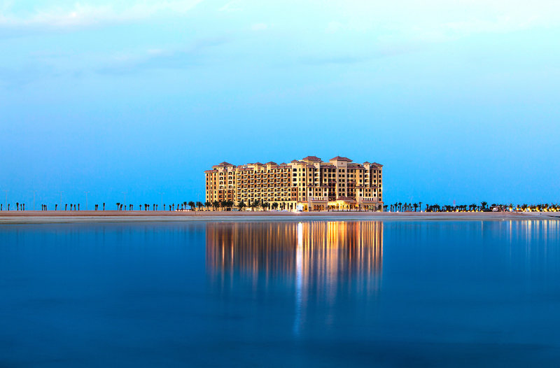 Pullman Resort Al Marjan Island in Al Marjan Islands, Abu Dhabi (Emirate) Außenaufnahme