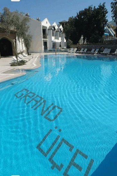 The Grand Ucel in Fethiye, Dalaman Hallenbad