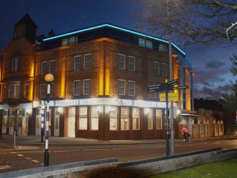 Lion & Key Hotel in London, London-Stansted Außenaufnahme