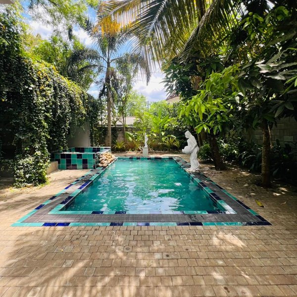 Rua Ceylon in Kandy, Colombo Wellness