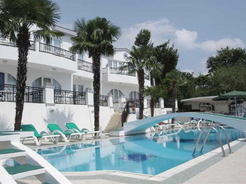 Hotel Xanadu in Herceg Novi, Podgorica Pool