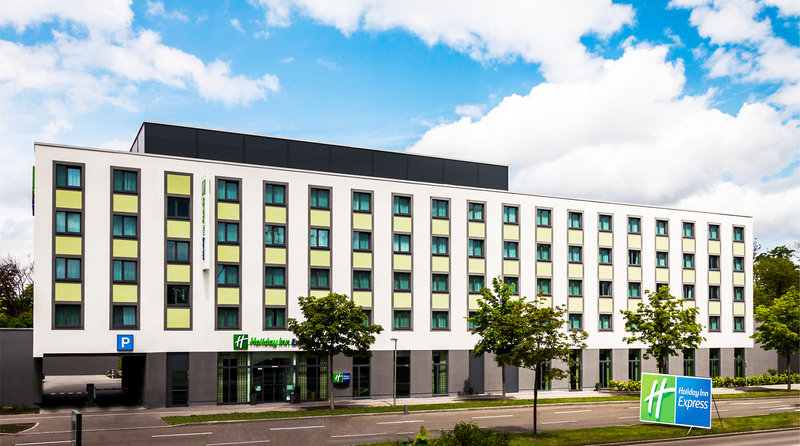 Holiday Inn Express Augsburg in Augsburg, M�nchen (DE) Außenaufnahme