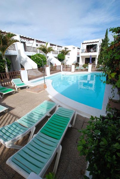 Apartments Las Lilas in Puerto del Carmen, Lanzarote Pool