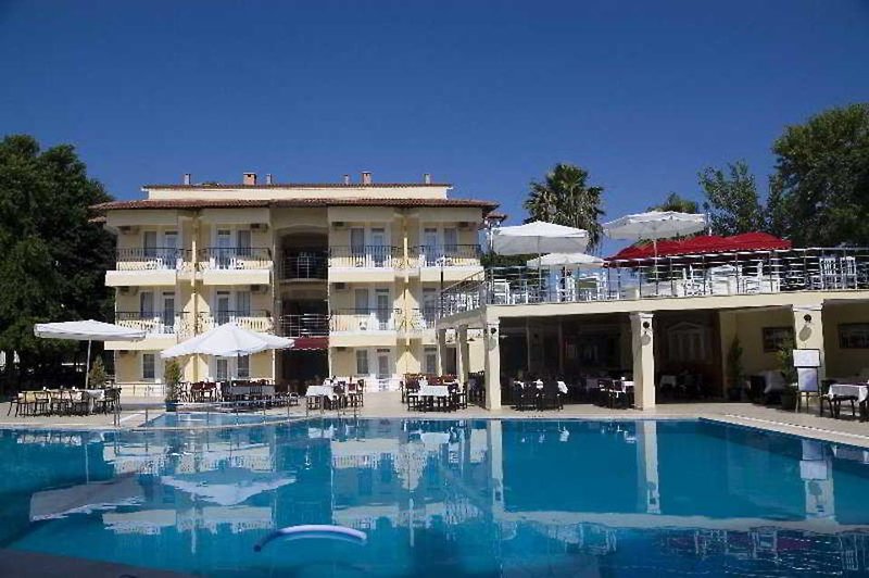 Sevi Classic Hotel in Fethiye, Dalaman Pool