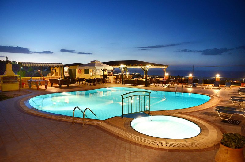 Petra Village in Koutouloufari, Heraklion (Kreta) Pool