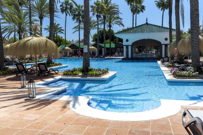 Inmood San Roque in San Roque, Malaga Pool