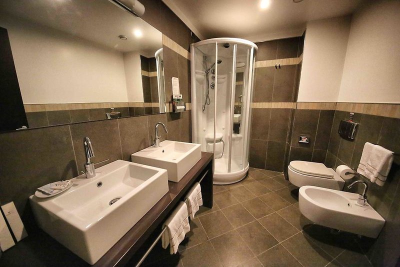 Vercelli Palace in Vercelli, Mailand (Malpensa) Badezimmer