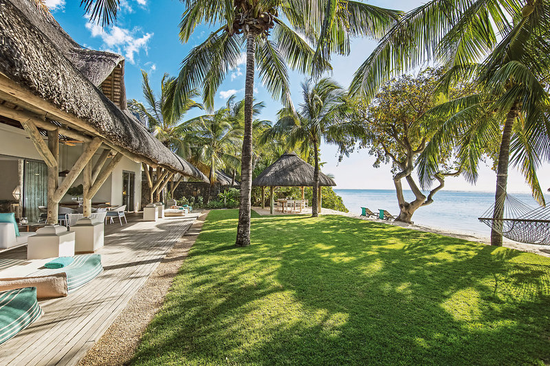 Beachfront Villas of Paradis Beachcomber Golf Resort & Spa in Case Noyale, Port Louis, Mauritius Garten