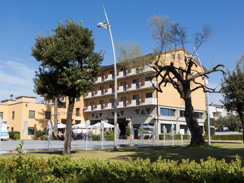 Hotel Fontana Olente Terme Pompeo in Ferentino, Rom-Fiumicino Außenaufnahme