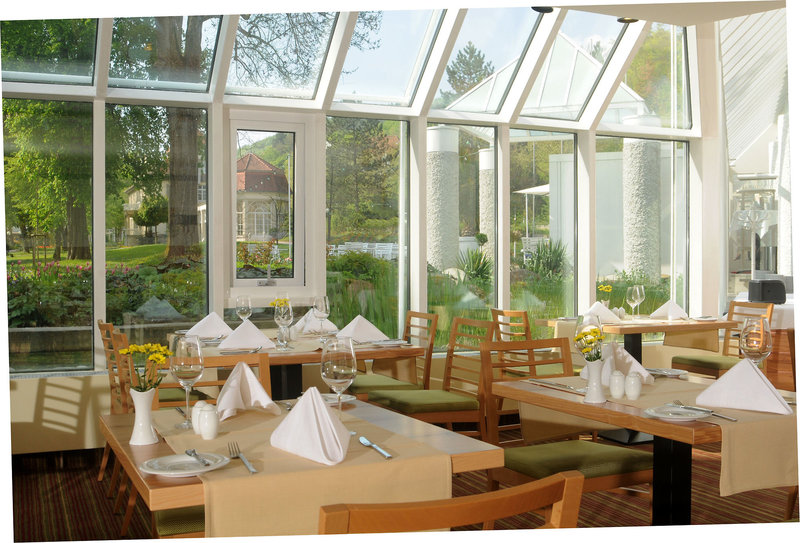 Best Western Premier Parkhotel Bad Mergentheim in Bad Mergentheim, Restaurant