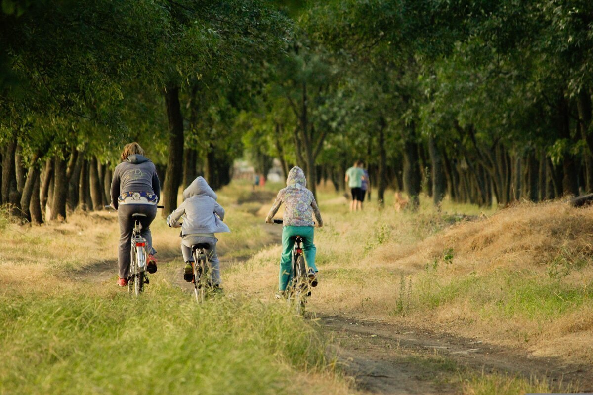 Ferien mit kleinem Budget – Familienurlaub preiswert gestalten